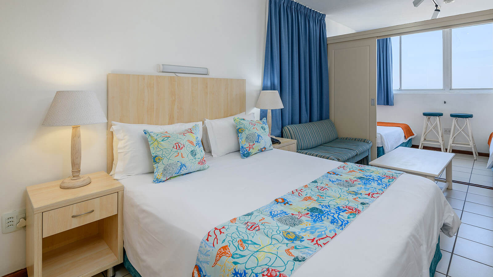 One Bedroom Family Sea View Apartment