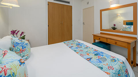Two Bedroom Sea View Apartment with Balcony